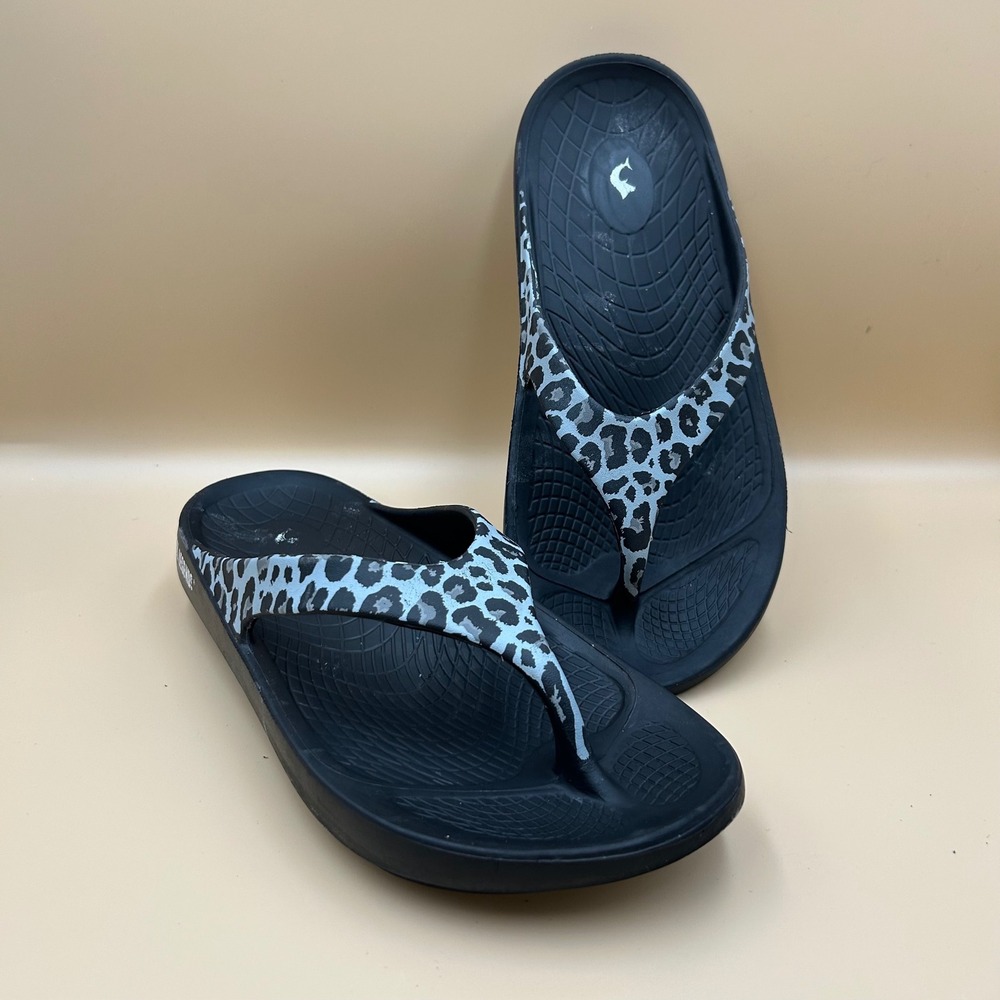 Reel Legends Womens 9 Black Grey Leopard Print Thong Sandals Flip Flops EU 40
